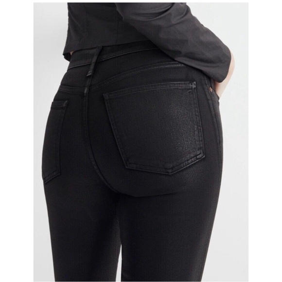 Madewell Mid-Rise Kick Out Jeans - Picture 3 of 12